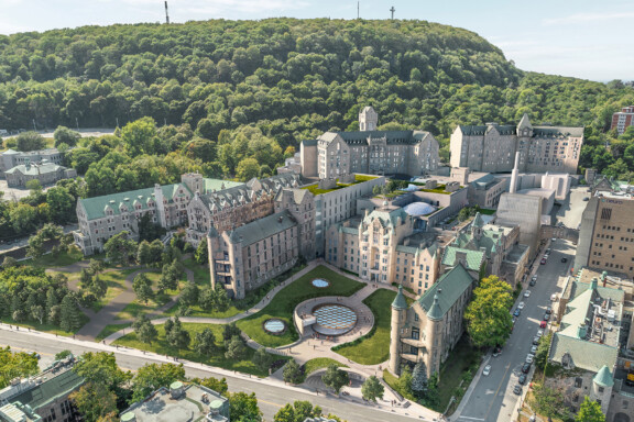 Le Nouveau Vic (ancien hôpital Royal Victoria) / Université McGill